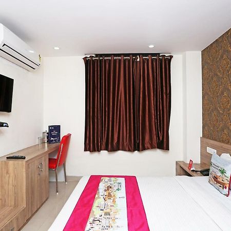 Oyo 8226 Rd Inn Патна Екстериор снимка