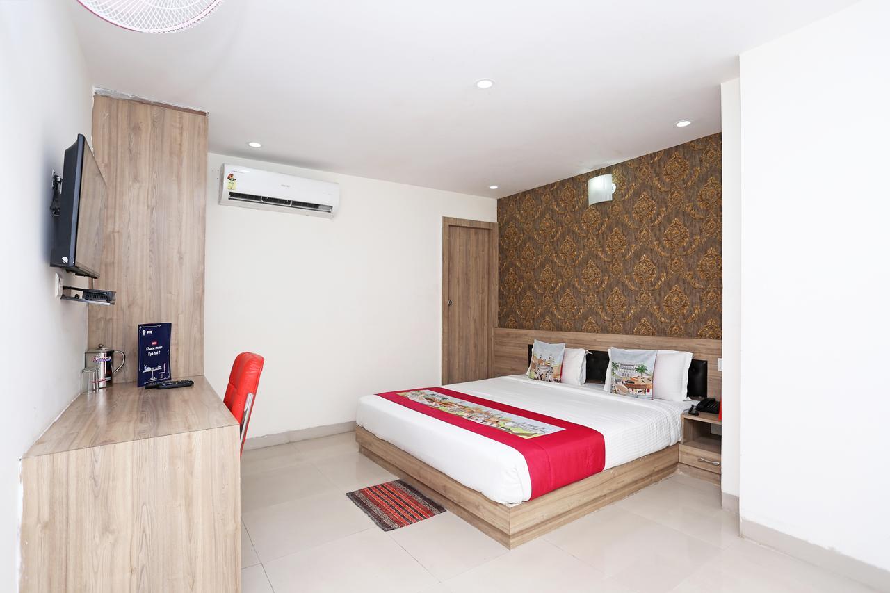 Oyo 8226 Rd Inn Патна Екстериор снимка