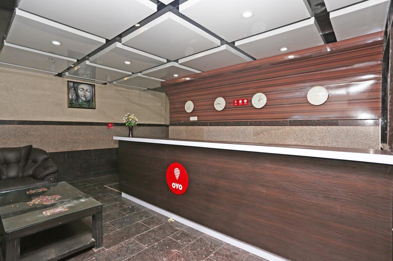 Oyo 8226 Rd Inn Патна Екстериор снимка