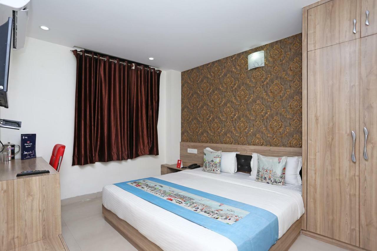 Oyo 8226 Rd Inn Патна Екстериор снимка